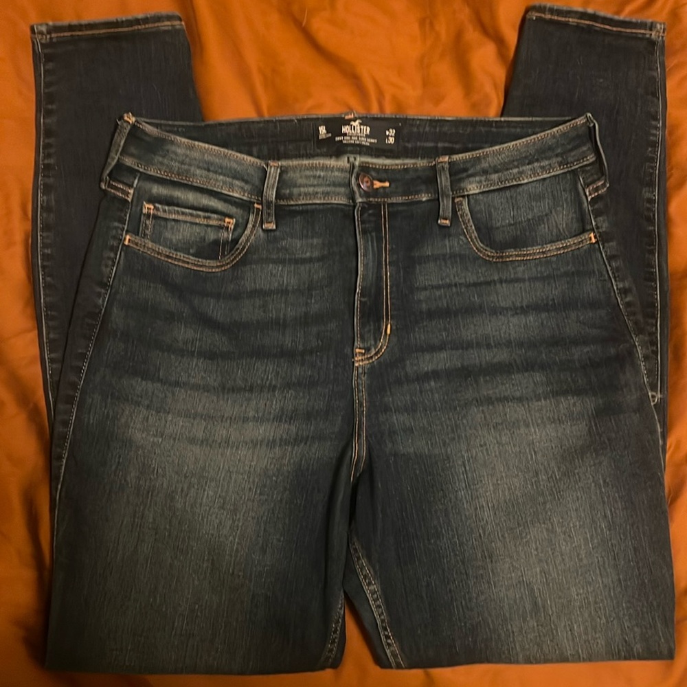 Gently Used Hollister Dark Denim Jeans